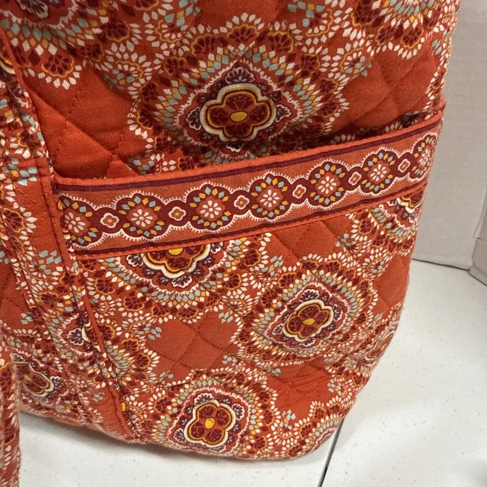 Vera Bradley Xtra Large Shopper Tote Paprika Print